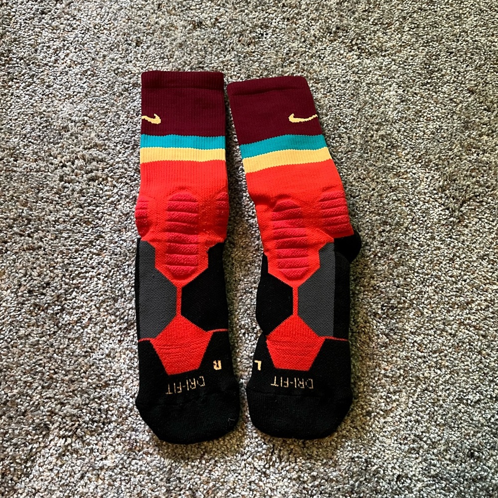 Used Nike Elite Socks - Picture 4 of 5